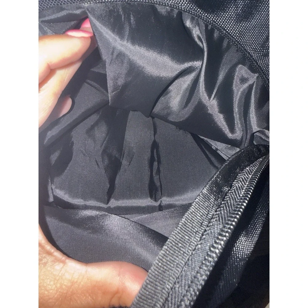 Shokz drawstring tote